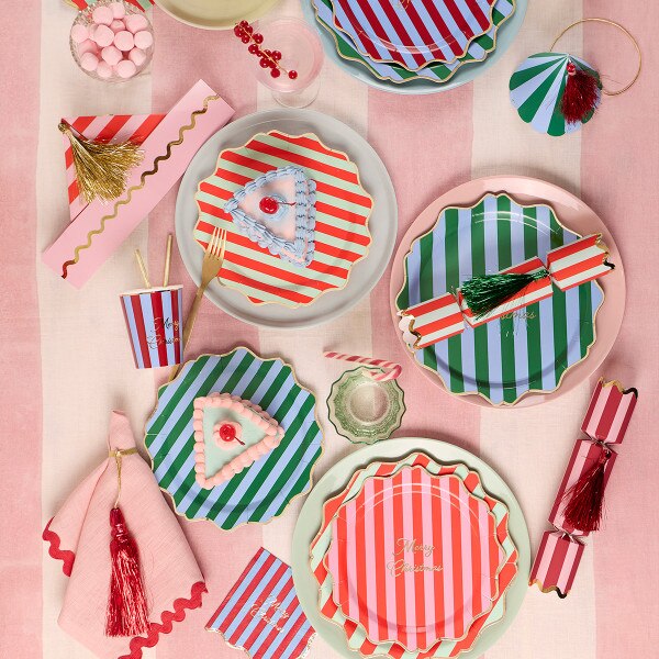 MERI MERI Striped Merry Christmas Cups (x 8)
