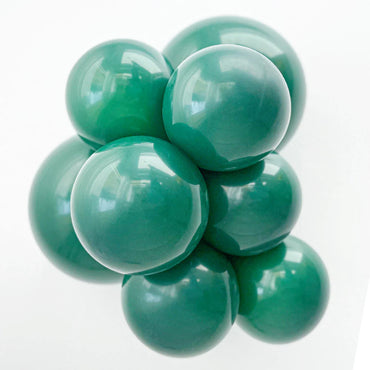 Tuftex 17" Latex Crystal Emerald Green 50ct